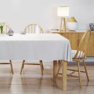 Obrus szyty ADESSA biały z miękkiej tkaniny o welurowej strukturze