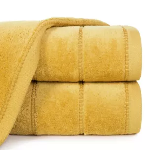 Ręcznik kąpielowy 70x140 cm bawełniany kolor musztardowy z welwetową ozdobną bordiurą 500 g/m2 MARI
