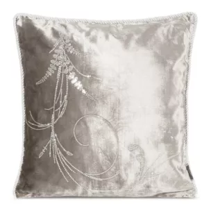 Poszewka na poduszkę 45x45 cm welwetowa, beżowa zdobiona wzorem z kryształków i srebrnym sznurem na brzegach ROYAL 10