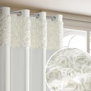 Zasłona kremowa z welwetu zdobiona aplikacją 3D róż 140x250 cm przelotka - ROSES Eva Minge