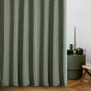 Zasłona szyta na taśmie 5 cm zielona z etaminy o geometrycznym wzorze w kratę, z dodatkiem bawełny
