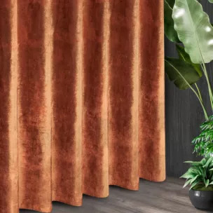 Tkanina zasłonowa gruba, welwetowa, z błyszczącym nadrukiem z kolekcji Eva Minge