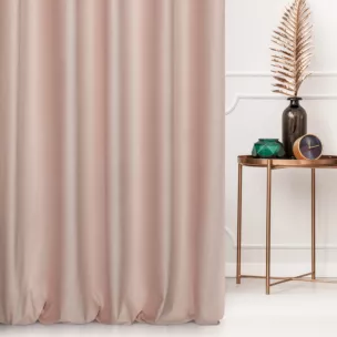 Zasłona szyta na taśmie 5 cm jasnoróżowa z miękkiej półmatowej tkaniny welwetowej