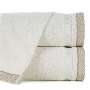Ręcznik kąpielowy 50x90 cm bawełniany kolor kremowy z bordiurą w paski 500 g/m2 ABBIE
