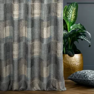 Zasłona szyta na flexach grafitowo złota z tkaniny w elegancki wzór przetykany błyszczącą nicią Italissima Eva Minge