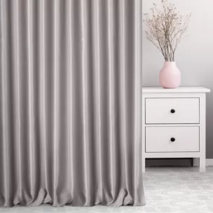 Zasłona szyta na taśmie 5 cm srebrna z jednokolorowej gładkiej tkaniny