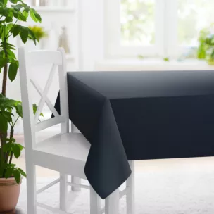 Obrus szyty granatowy z miękkiej tkaniny o naturalnym splocie w stylu ekologicznym