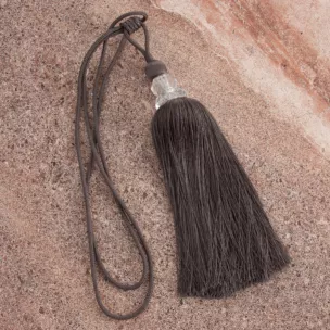 Dekoracyjny sznur do zasłon KAREN upinacz z ozdobnym chwostem i kryształkiem