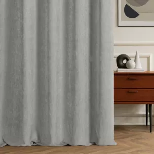 Zasłona szyta na taśmie 5 cm srebrna z miękkiej w dotyku tkaniny szenilowej