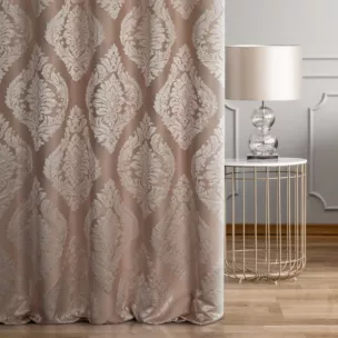 Zasłona szyta na taśmie 5 cm pudrowo różowa miękka z dodatkiem bawełny z wzorem ornamentowym