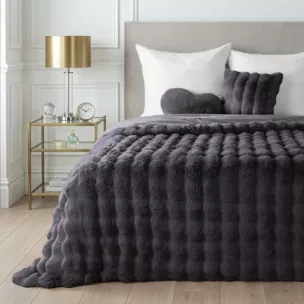 Koc 200x220 cm stalowy z miękkiej tkaniny futerkowej z efektem 3D LILY