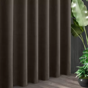 Tkanina zasłonowa o miękkim zamszowym chwycie ze strukturalnym wzorem