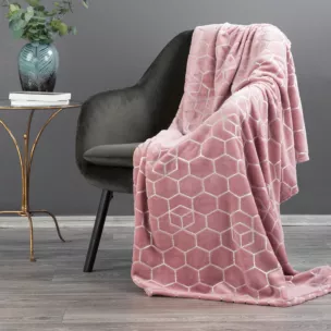 Koc 150x200 cm różowy z geometrycznym nadrukiem MALIBU