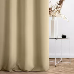 Zasłona szyta na taśmie 5 cm beżowa z gładkiej tkaniny zaciemniającej typu dimout