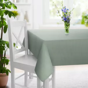 Obrus szyty miętowy z miękkiej tkaniny o naturalnym splocie w stylu ekologicznym