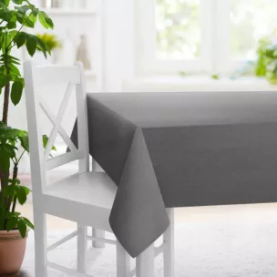 Obrus szyty srebrno granatowy z tkaniny z dodatkiem połyskującej nici, z widocznym ozdobnym splotem