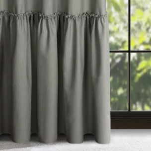 Zasłona popielata z falbaną z tkaniny o płóciennym splocie 140x300 cm taśma - LENA