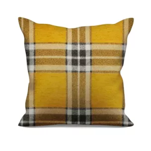 Poszewka szyta musztardowo naturalna z grubej, szenilowej tkaniny w elegancką kratę