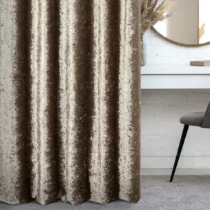 Tkanina zasłonowa, gruba, welwetowa, z połyskiem i efektem gniecenia z kolekcji Eva Minge