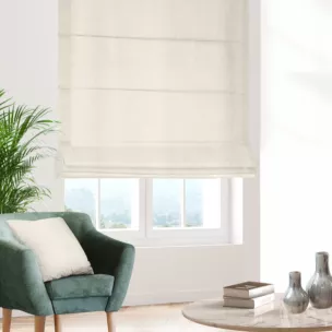 Roleta rzymska beżowa z tkaniny o szenilowej strukturze