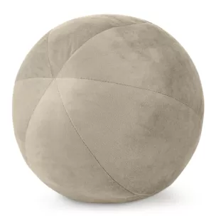 Poduszka dekoracyjna w formie kuli średnica 24 cm welwetowa beżowa GAJA