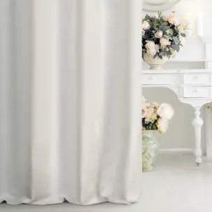 Zasłona szyta na taśmie 5 cm SORENTO kremowo srebrna z tkaniny w szerokie połyskliwe pasy