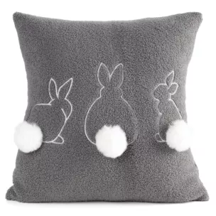 Poszewka na poduszkę 45x45 cm z tkaniny typu bukla stalowo, biała z uroczym haftem z pomponami WIOSNA 36