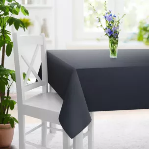 Obrus szyty granatowy z tkaniny o naturalnym splocie w stylu eko