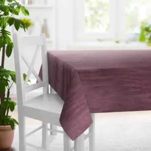 Obrus szyty SAFARI wrzosowy z miękkiej welwetowej tkaniny z połyskiem