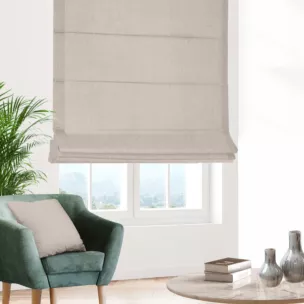 Roleta rzymska kremowa z miękkiej tkaniny szenilowej typu dimout o naturalnym splocie