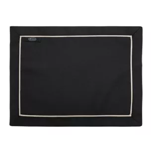 Komplet podkładek 4 szt czarny 30x40 cm KARIN zdobionych ozdobną listwą oraz delikatną srebrną wypustką w eleganckim opakowaniu