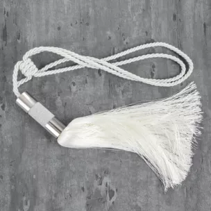 Dekoracyjny sznur MONA do upięć z chwostem z metalową obrączką i brokatową aplikacją