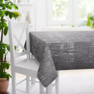 Obrus szyty srebrny z miękkiej tkaniny welwetowej z efektem kreszowania