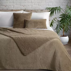 Narzuta dwustronna z przyjemnego futerka i tkaniny barankowej beżowa 220x240 cm NINA Eurofirany Premium