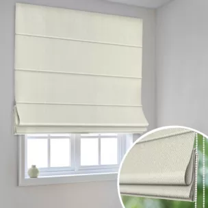 Roleta rzymska kremowo złota z miękkiej tkaniny welwetowej z drobnym błyszczącym nadrukiem