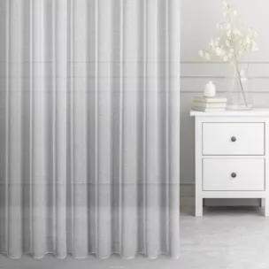 Firana szyta na taśmie 5 cm popielata z gładkiej matowej etaminy o naturalnym splocie, wykończona obciążnikiem