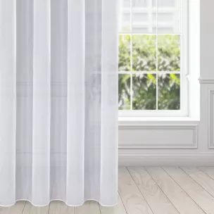 Firana biała z gładkiego mlecznego woalu wykończona szwem obciążającym VIOLET 200x300 cm fala 1:2