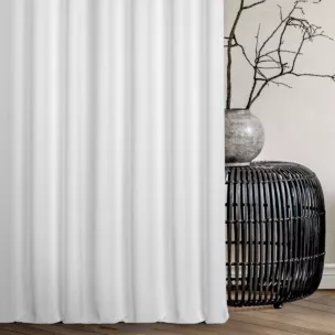 Zasłona szyta na taśmie 5 cm NADINE biała z miękkiej tkaniny o welurowej strukturze i wyraźnym splocie