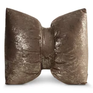 Poduszka 45x55 cm welwetowa kolor brązowy w kształcie kokardy z przecieranym lśniącym wzorem KODARDA 1