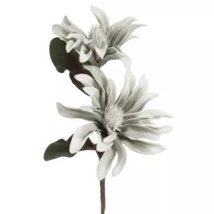 Sztuczny kwiat do salonu