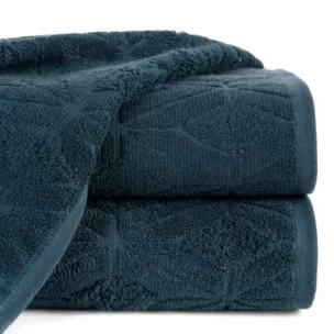 Ręcznik kąpielowy 50x90 cm bawełniany kolor granatowy zdobiony geometrycznym wzorem 500 g/m2 SENDI