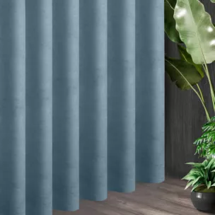 Tkanina zasłonowa o miękkiej, welurowej strukturze