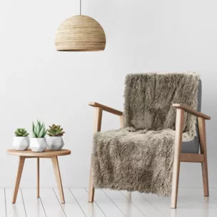 Narzuta na fotel-koc o strukturze miękkiego futra 70x160 cm beżowa TIFFANY Design 91