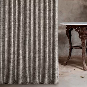 Zasłona szyta na taśmie 5 cm miedziana z ekskluzywnej tkaniny z delikatnym połyskiem