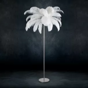 Lampa stojąca do salonu srebrno, biała FERI na metalowej podstawie z efektownym abażurem z naturalnych strusich piór