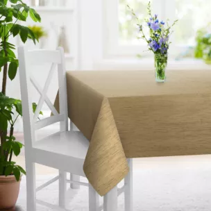 Obrus szyty złoty z tkaniny welwetowej w pionowe prążki, wykończona obciążnikiem