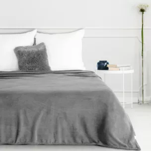 Koc 150x200 cm srebrny miękki i delikatny w dotyku jednokolorowy koc SIMPLE 1