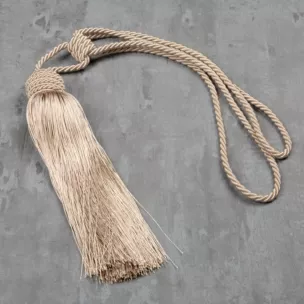 Dekoracyjny sznur do upięć z chwostem