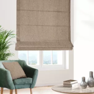 Roleta rzymska beżowa z tkaniny z aplikacją i haftem