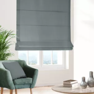 Roleta rzymska popielata z gładkiej tkaniny typu blackout